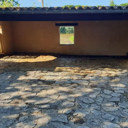 Mas Provencal A Proximite Du Pont Du Gard