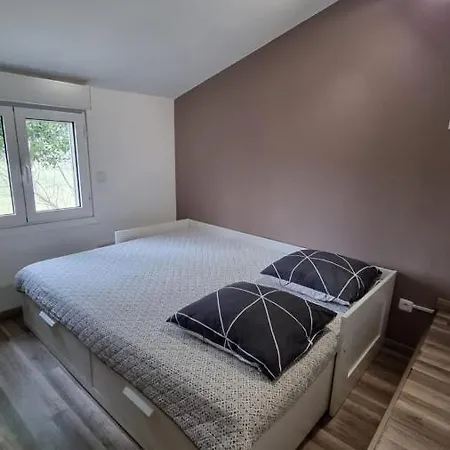 Mas Provencal A Proximite Du Pont Du Gard * Sernhac