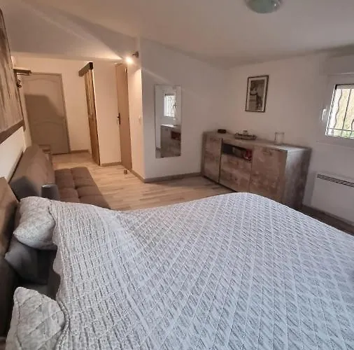 Villa Mas Provençal à Proximité Du Pont Du Gard *